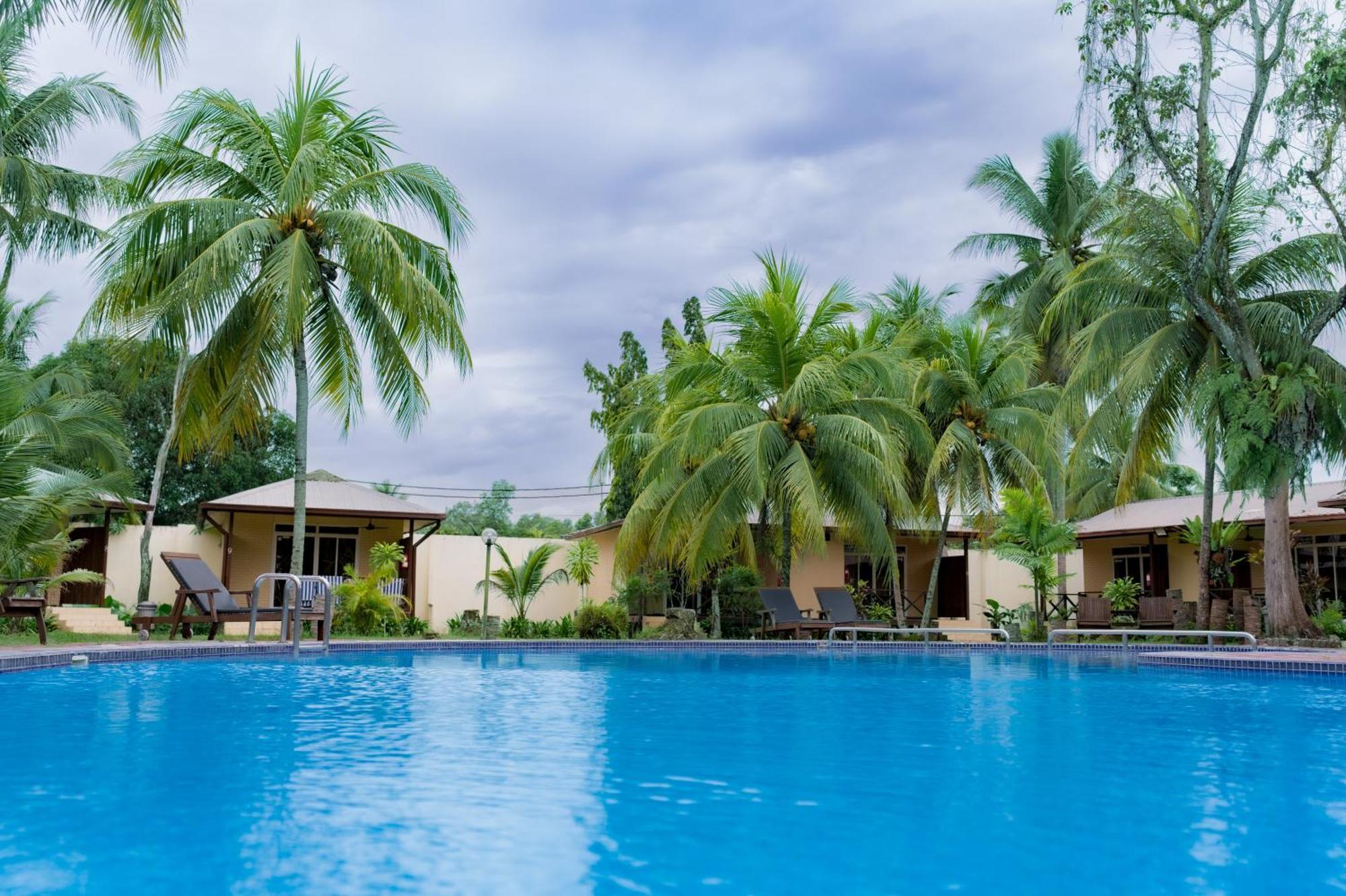 Langkah Syabas Beach Resort Kinarut Exterior foto