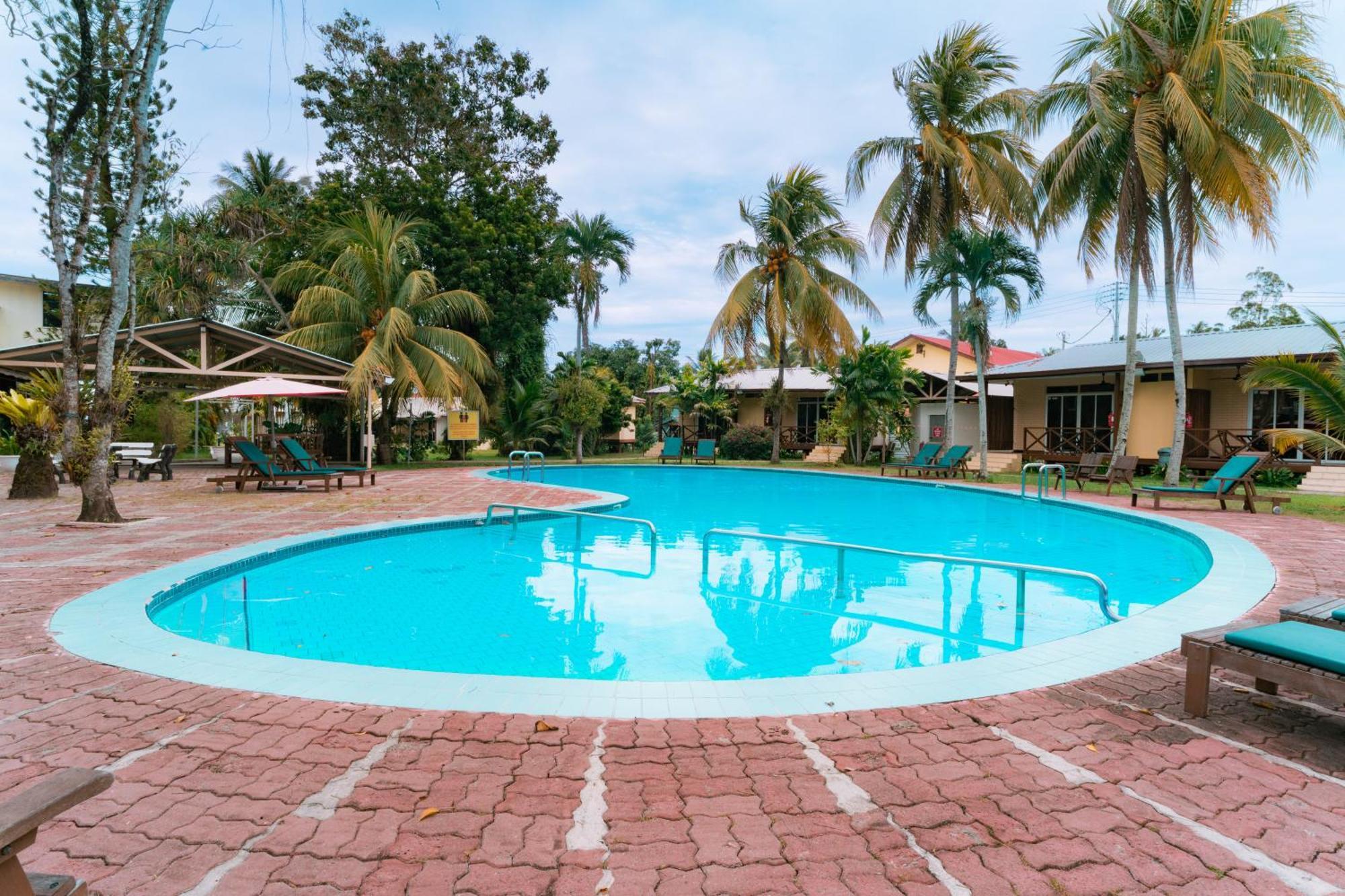 Langkah Syabas Beach Resort Kinarut Exterior foto